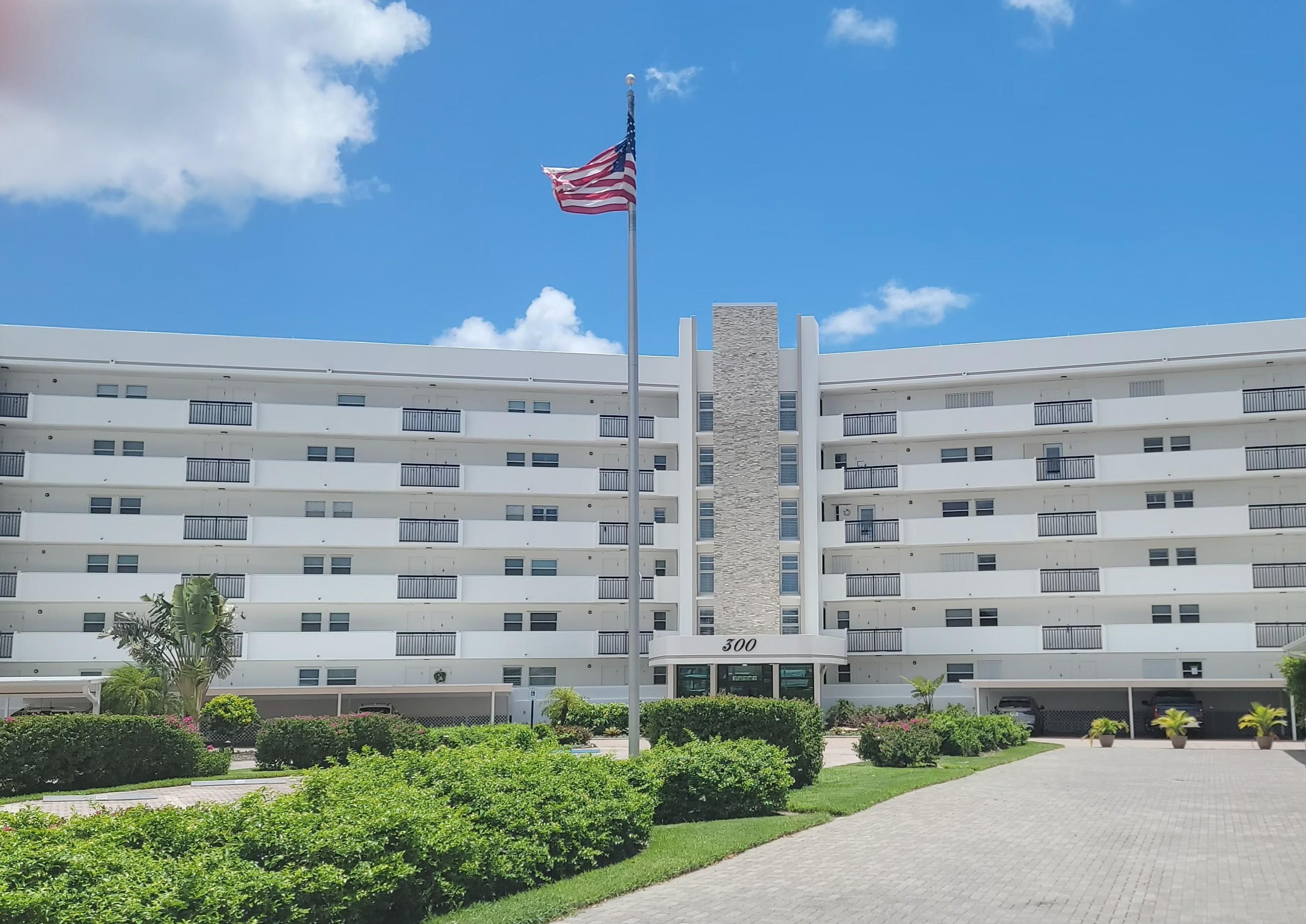 Pelican Point East Condominium Building Exterior